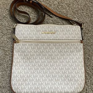 Michael Kors Cross Body Purse